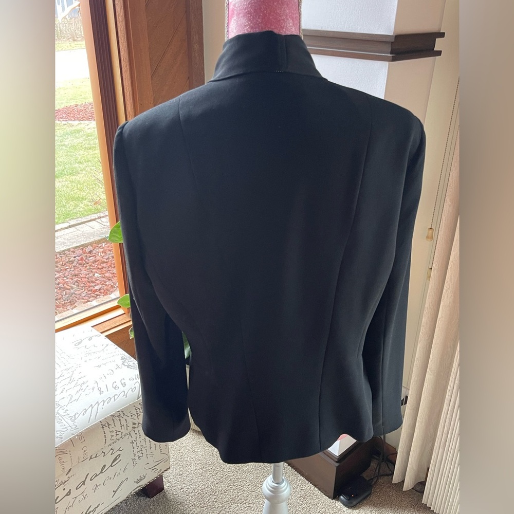 Versatile Blazer - image 5